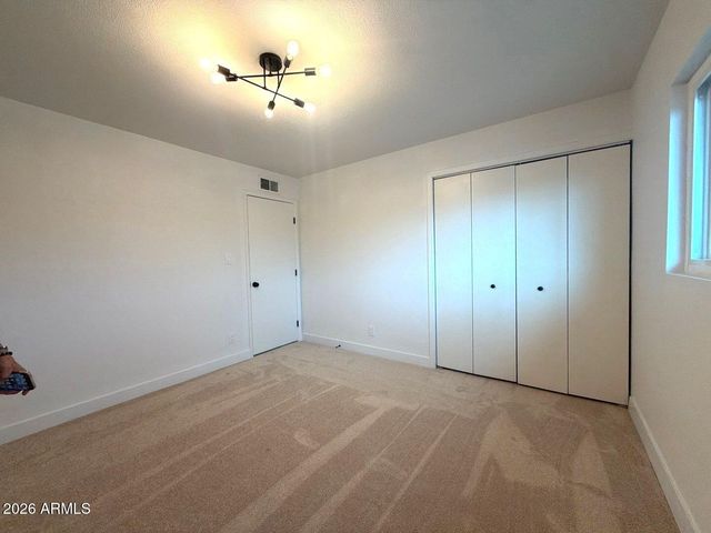 3529 W STELLA Lane, Phoenix, AZ 85019