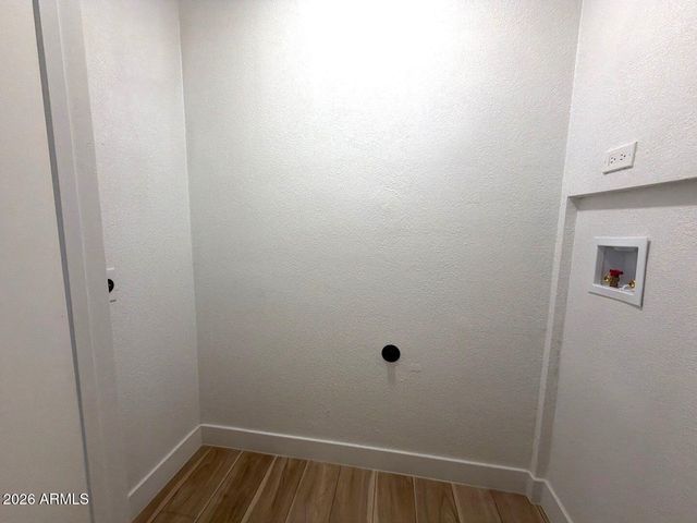 3529 W STELLA Lane, Phoenix, AZ 85019