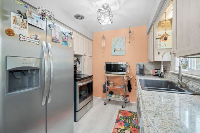 1937 E Marshall Ave, Spokane, WA 99207