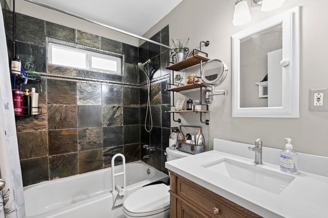 1937 E Marshall Ave, Spokane, WA 99207