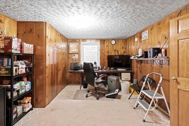 1937 E Marshall Ave, Spokane, WA 99207