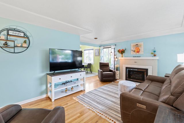 1937 E Marshall Ave, Spokane, WA 99207