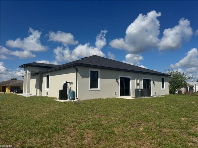 227 Hightower AVE S, Lehigh Acres, FL 33973