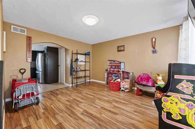 16006 El Toro Court, Webster, TX 77598