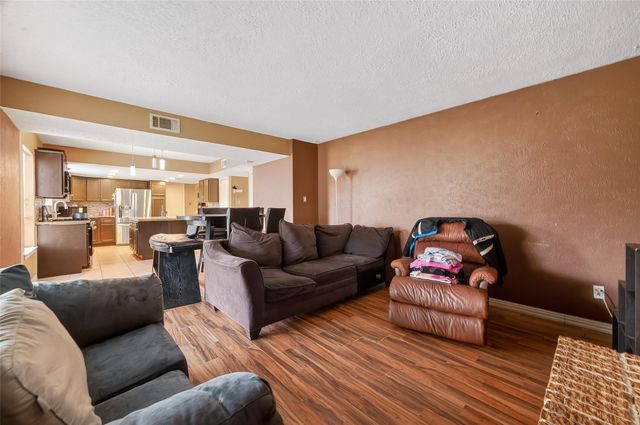 16006 El Toro Court, Webster, TX 77598