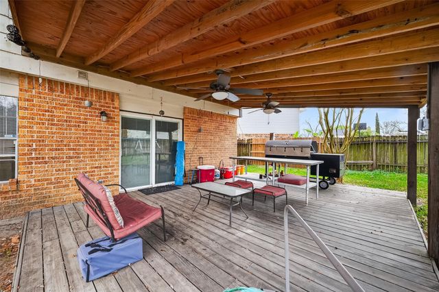 16006 El Toro Court, Webster, TX 77598