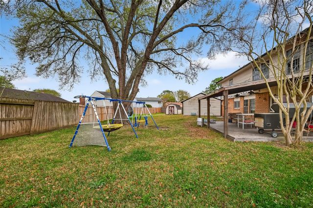 16006 El Toro Court, Webster, TX 77598