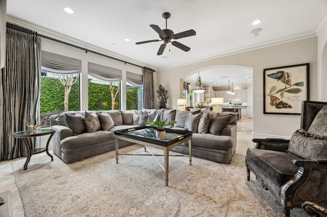 3016 Mid Lane B, Houston, TX 77027