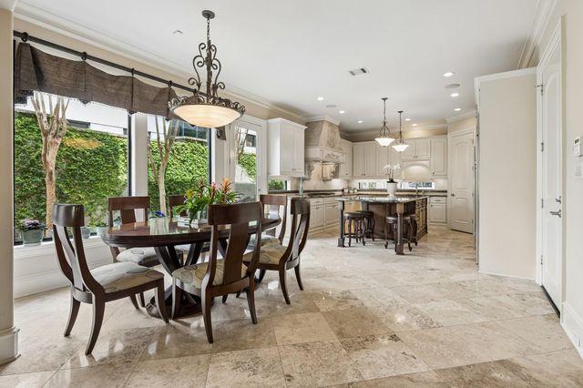 3016 Mid Lane B, Houston, TX 77027