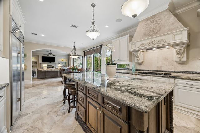 3016 Mid Lane B, Houston, TX 77027