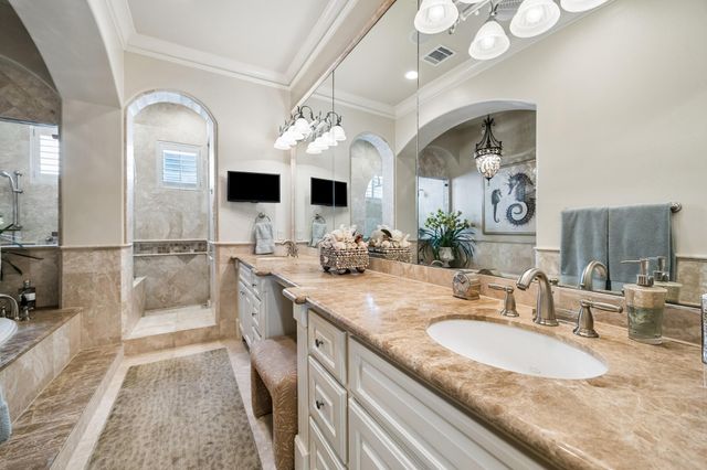 3016 Mid Lane B, Houston, TX 77027