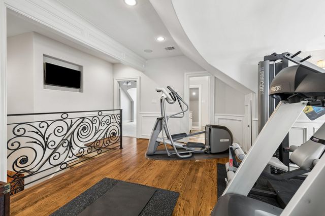 3016 Mid Lane B, Houston, TX 77027