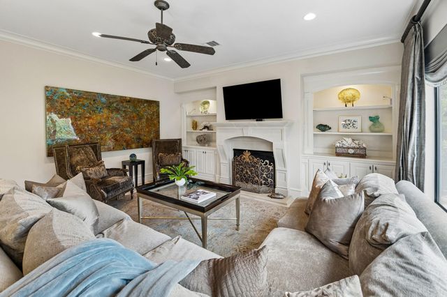 3016 Mid Lane B, Houston, TX 77027