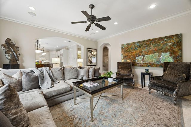 3016 Mid Lane B, Houston, TX 77027