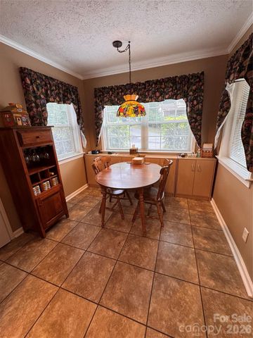 25 Elderberry Loop, Newland, NC 28657