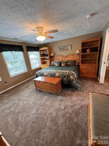 25 Elderberry Loop, Newland, NC 28657