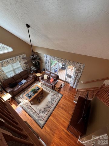 25 Elderberry Loop, Newland, NC 28657
