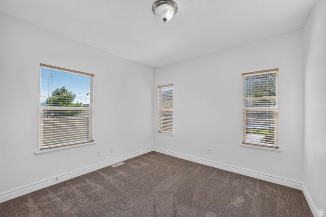 7422 CASTLE ROCK RD, Eagle Mountain, UT 84005