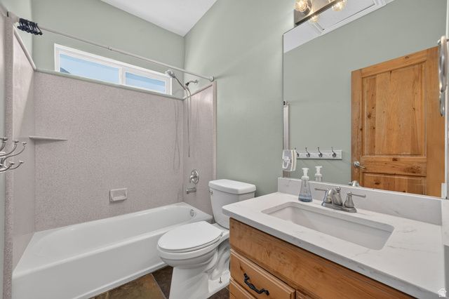 7422 CASTLE ROCK RD, Eagle Mountain, UT 84005