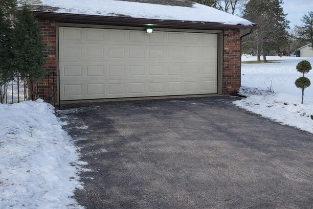 9244 Indian Boulevard S, Cottage Grove, MN 55016