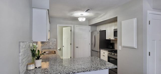 9244 Indian Boulevard S, Cottage Grove, MN 55016