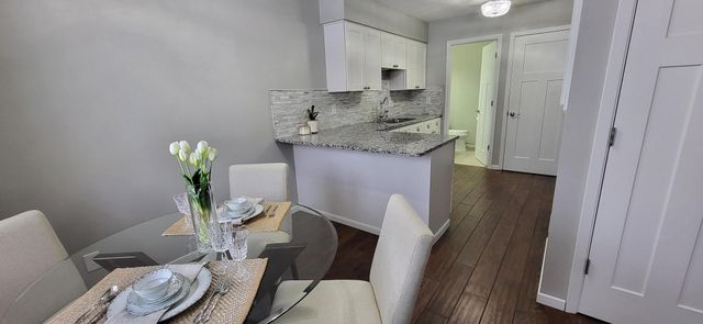 9244 Indian Boulevard S, Cottage Grove, MN 55016