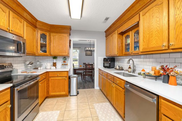 1915 Sam Gillespie Boulevard, Sumter, SC 29154