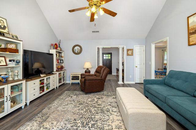 1915 Sam Gillespie Boulevard, Sumter, SC 29154