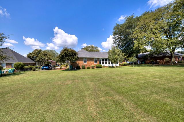 1915 Sam Gillespie Boulevard, Sumter, SC 29154