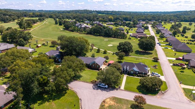 1915 Sam Gillespie Boulevard, Sumter, SC 29154