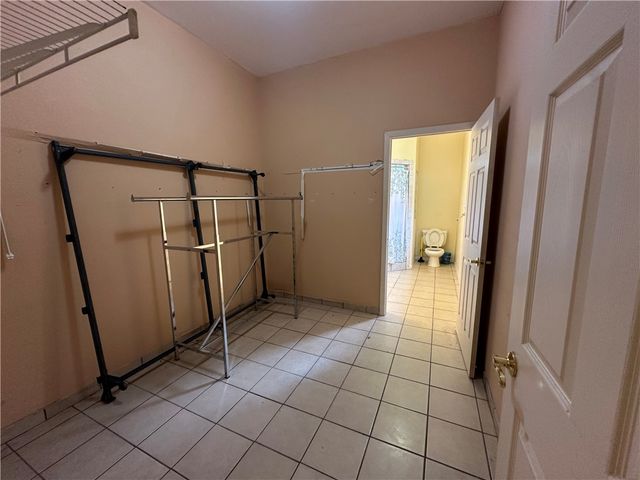 4802 Kasper St, Corpus Christi, TX 78415