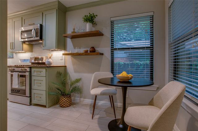 920 Bison Trail, Dallas, TX 75208