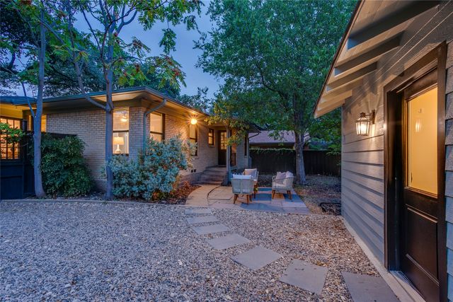 920 Bison Trail, Dallas, TX 75208