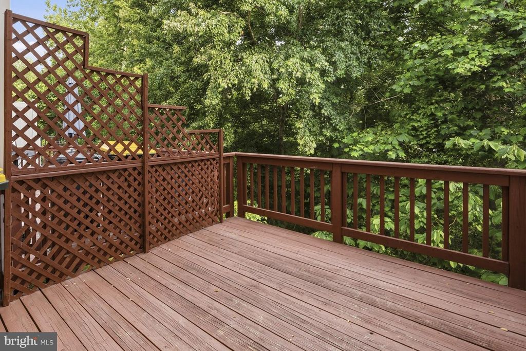 Image 18 of property listing at 3332 SILVERTON LN, Chesapeake Beach, MD 20732
