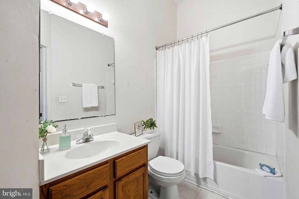 Image 28 of property listing at 3332 SILVERTON LN, Chesapeake Beach, MD 20732