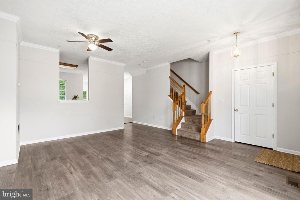 Image 6 of property listing at 3332 SILVERTON LN, Chesapeake Beach, MD 20732