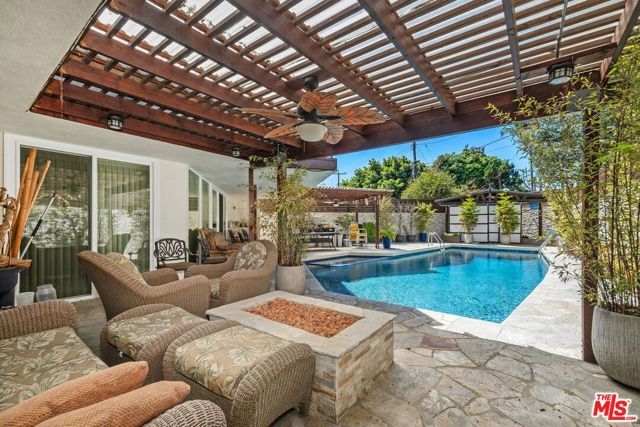 6505 S Halm Avenue, Los Angeles, CA 90056