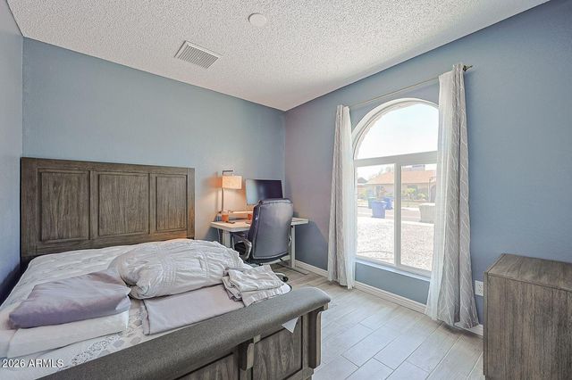 4026 W WILLOW Avenue, Phoenix, AZ 85029