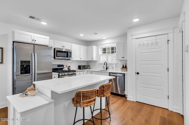 21 Shell Road, Mantoloking, NJ 08738