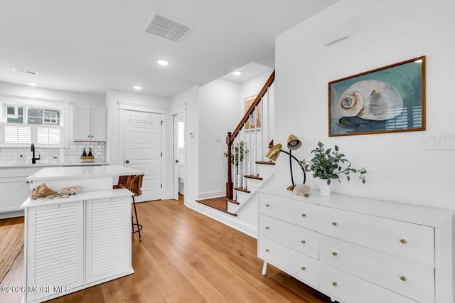 21 Shell Road, Mantoloking, NJ 08738