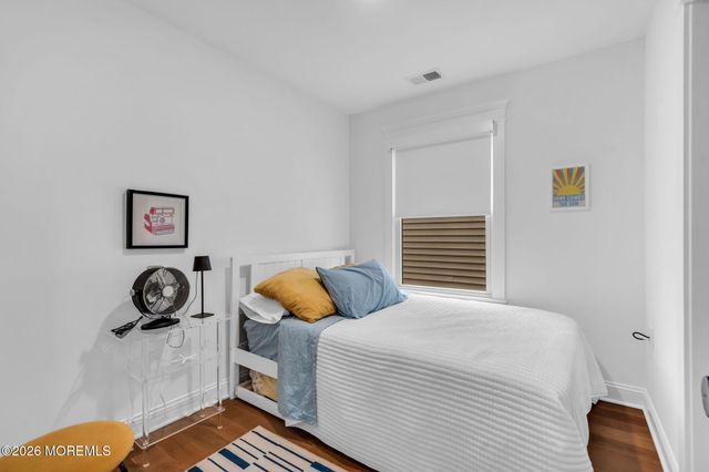 21 Shell Road, Mantoloking, NJ 08738