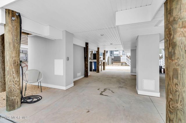 21 Shell Road, Mantoloking, NJ 08738