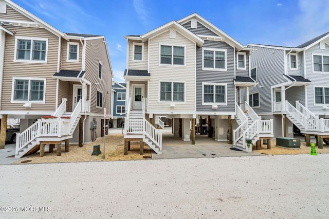 21 Shell Road, Mantoloking, NJ 08738