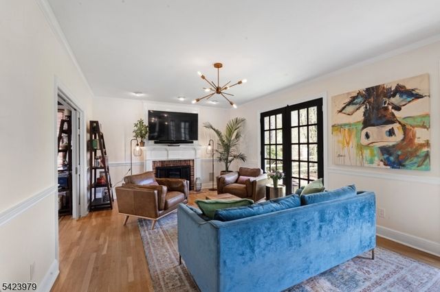 43 Lake Rd, Chatham Twp., NJ 07928