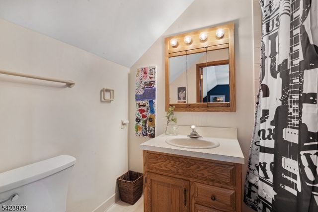 43 Lake Rd, Chatham Twp., NJ 07928