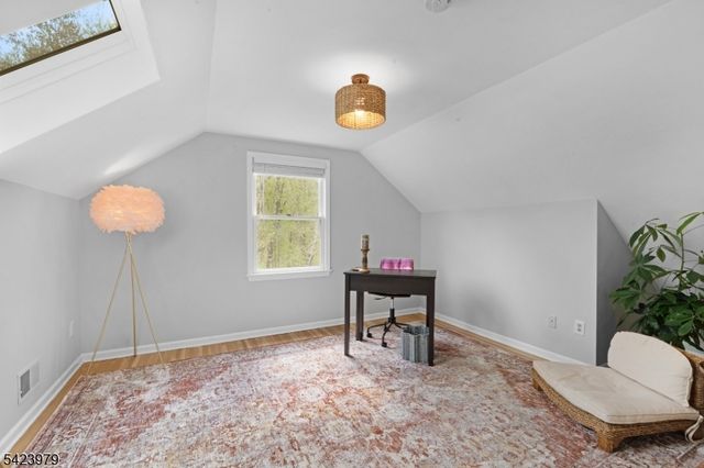 43 Lake Rd, Chatham Twp., NJ 07928