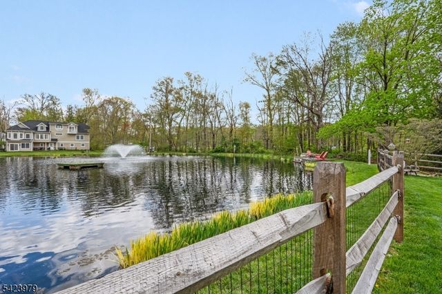 43 Lake Rd, Chatham Twp., NJ 07928