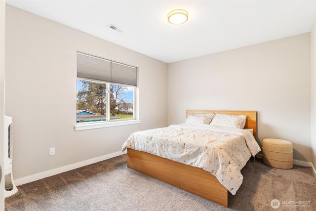 8821 S L Street, Tacoma, WA 98444