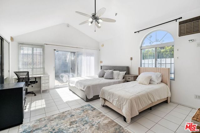 140 N Carson Road, Beverly Hills, CA 90211