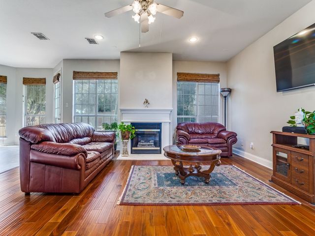 202 Sweetgum Drive, Murphy, TX 75094